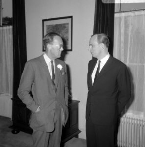 Ontvangsten, prinsen, filmregiseurs, paleizen, Bernhard, prins, Bergmann, Ingmar, Bestanddeelnr 919-6713