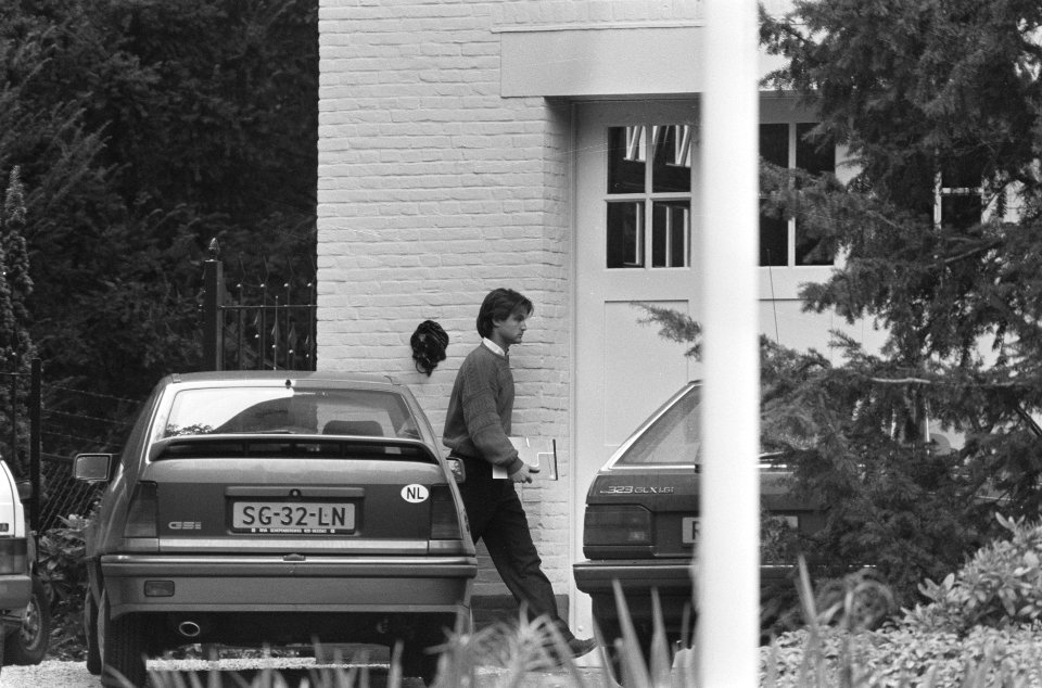 Ontvoering Gerrit Jan Heijn aankomst zoon Ronald Jan bij huis Oom Albert, Bestanddeelnr 934-0786