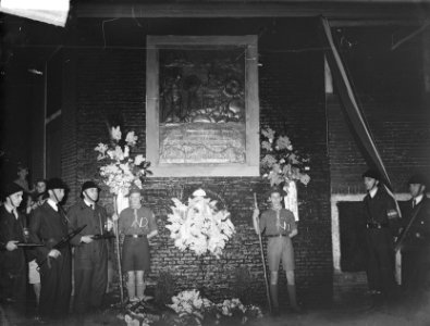 Onthulling van het gedenkteken voor Jordaanbewoners, Bestanddeelnr 903-9433