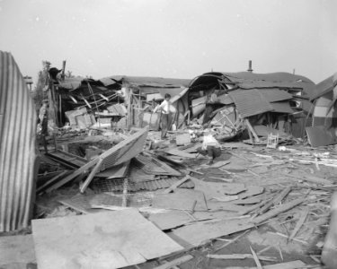 Ontploffing in Brits kamp in Hoek Van Holland, Bestanddeelnr 909-8153