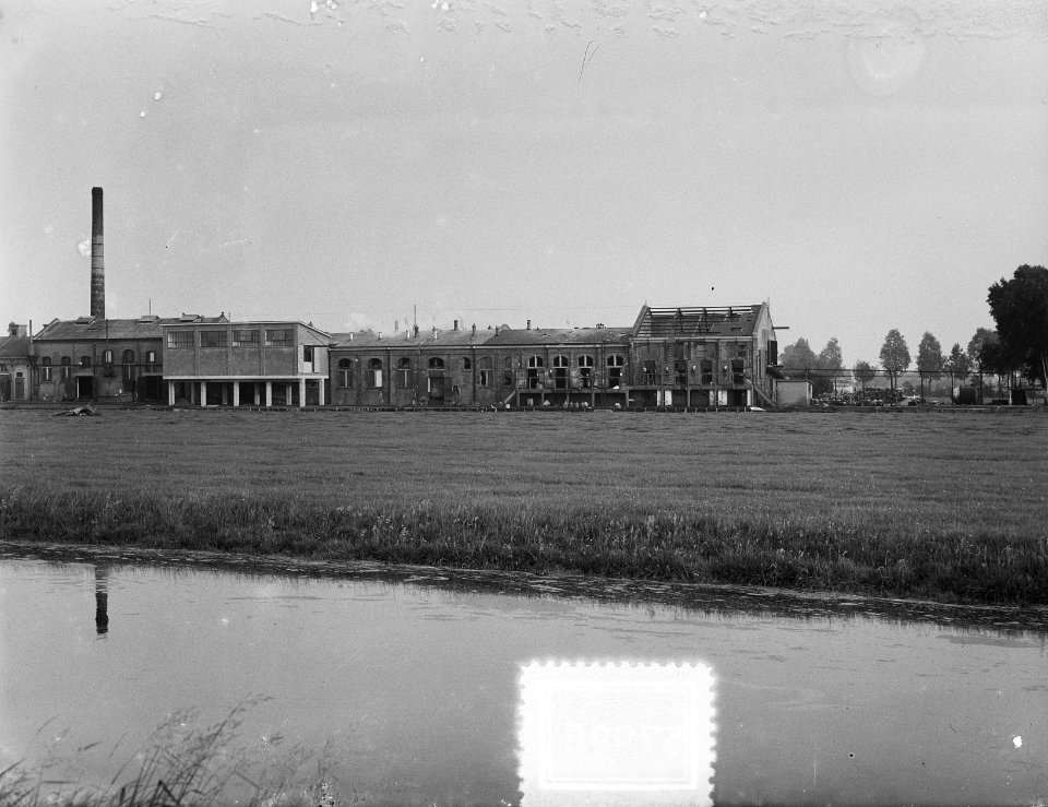 Ontploffing in kruitfabriek in Ouderkerk aan de Amstel, Bestanddeelnr 905-7996