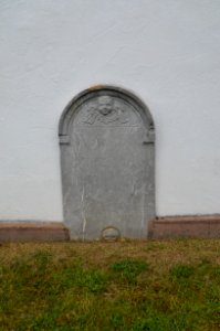 Oberwetz, Kirche, Grabstein