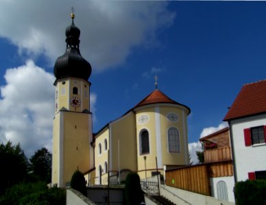 Oberviehbach-Kirche-Sankt-Georg