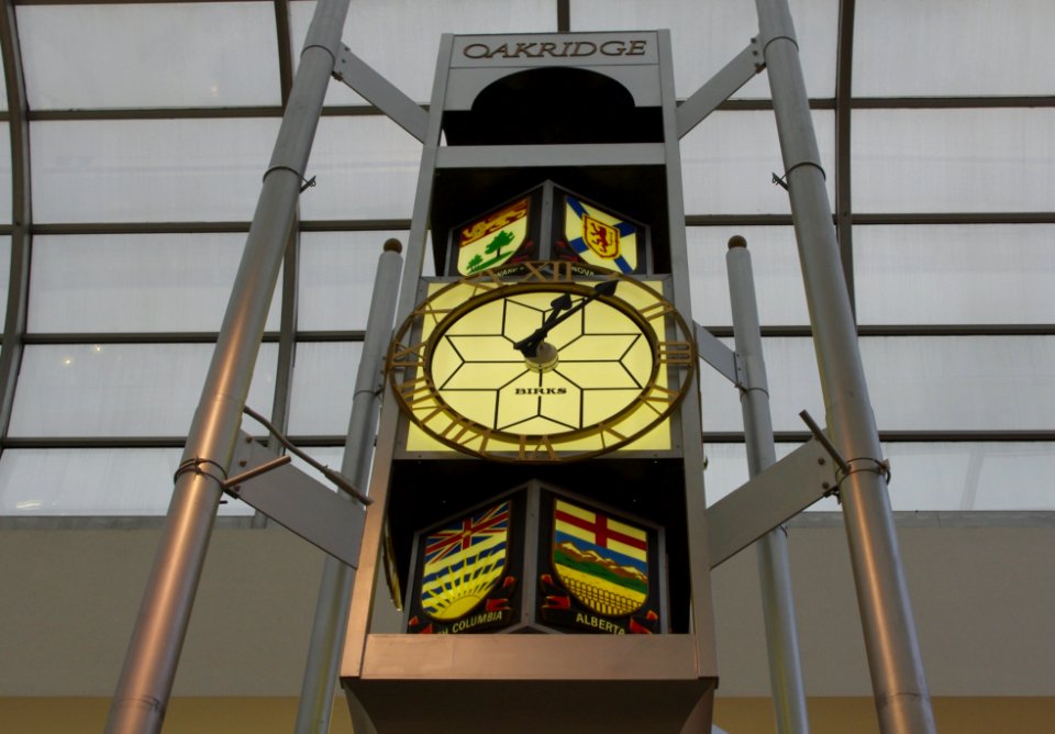 Oakridge Centre clock