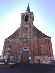 Obies (Nord, Fr) église, façade