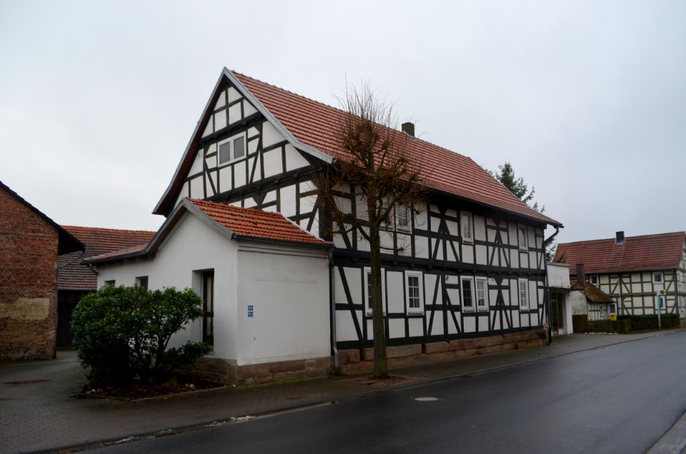 Oberlengsfeld, Landecker Straße 82