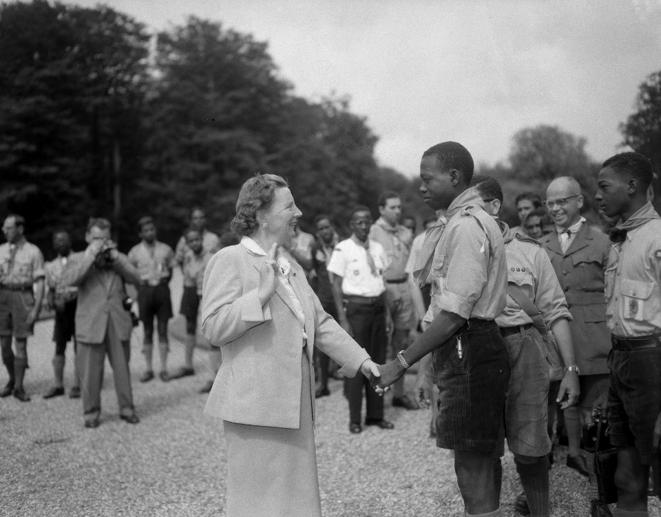 Ontvangst Surinaamse en Antilliaanse padvinders door koningin Juliana, Bestanddeelnr 908-8678