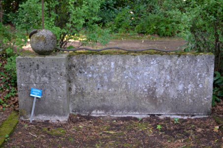 Oberrad, Waldfriedhof, Grab 2 J 50 Spielmann (1)