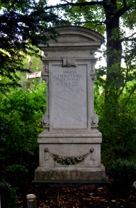 Oberrad, Waldfriedhof, Grab 1 E 13 Liebtrau