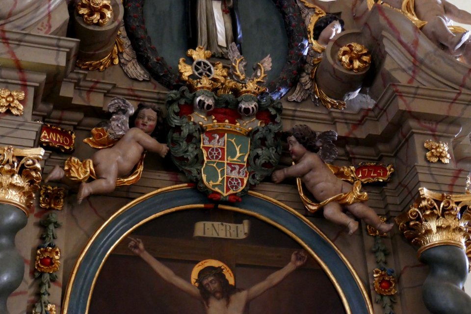 Obermarsberg - Stiftskirche - Seitenaltar - Wappen
