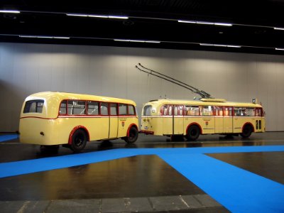 Oberleitungsbus Monumento