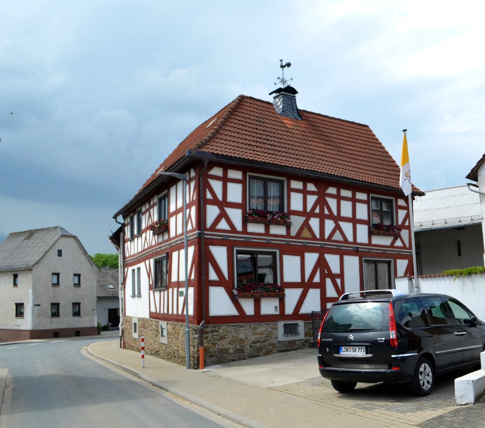 Oberquembach, Falltorstraße 3 (1)