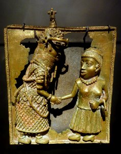 Oba Akenzua II greets Queen Elizabeth II, Benin City, Nigeria, No. 2010.01.0001 - Etnografiska museet - Stockholm, Sweden - DSC01010