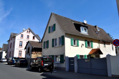 Ober-Eschbach, Jahnstraße 20-22