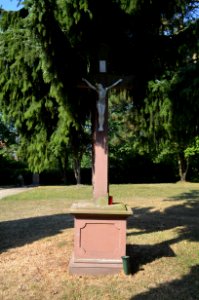 Oberjosbach, Friedhof, Friedhofskreuz