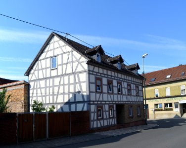 Oberjosbach, Königsteiner Straße 2