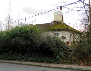 Oakfield Lodge, Balcombe Road, Pound Hill, Crawley (IoE Code 363328)