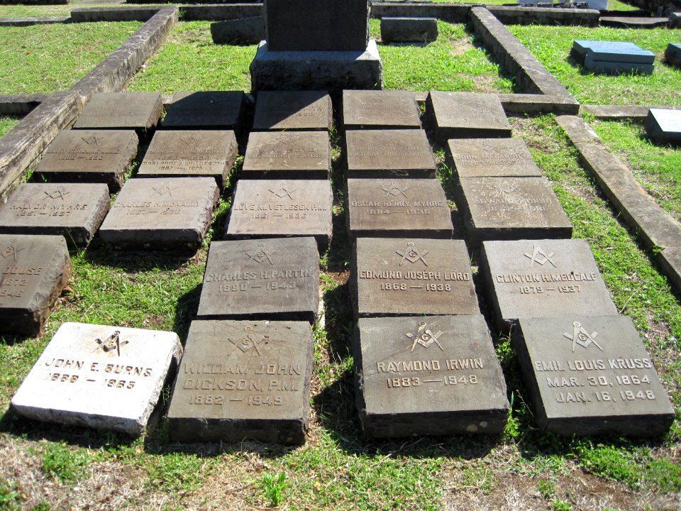 OahuCemetery-FreeMason-blocks