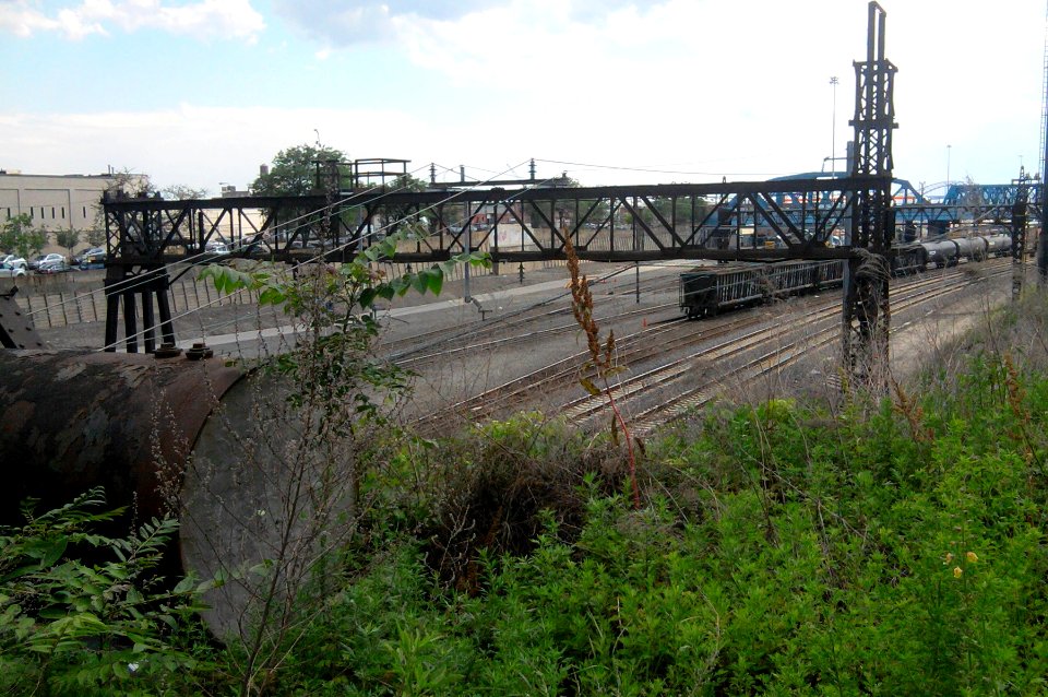 Oak Point Yard Longwood Av jeh