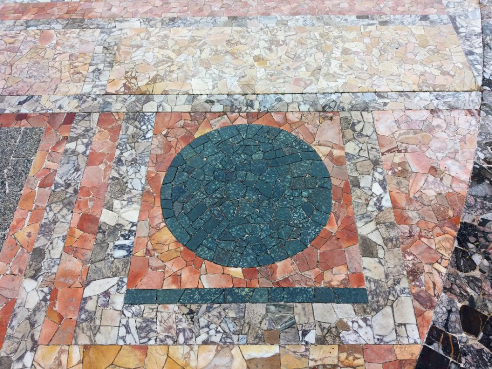 Odéon antique de Lyon - Dallage - Détail 4