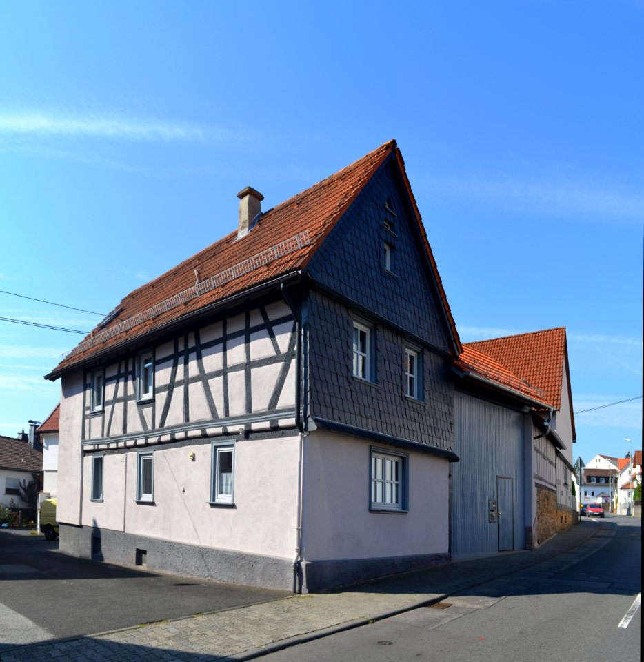 Oberjosbach, Limburger Straße 25