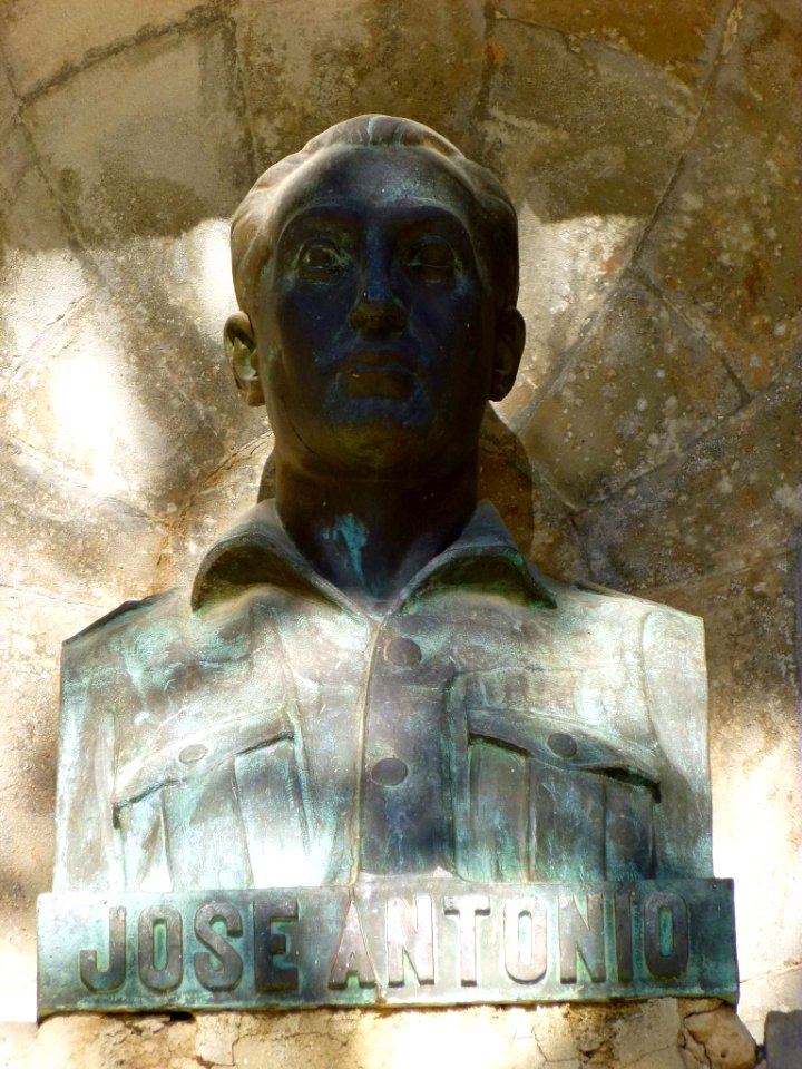 Ocaña, Toledo - Monumento a los Caídos del bando nacional (franquista) en la Guerra Civil Española 06