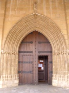 Obanos - Iglesia de San Juan Bautista 01