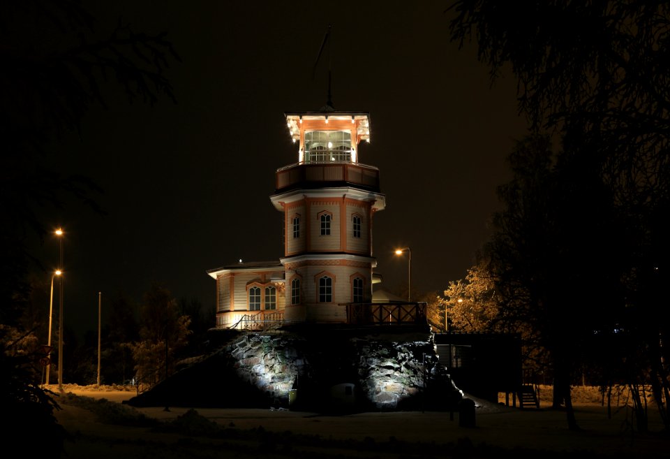 Observatory Cafe Oulu 20151211 02