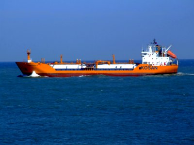Ocean Primus pic1 leaving Port of Rotterdam, Holland 19-Apr-2007
