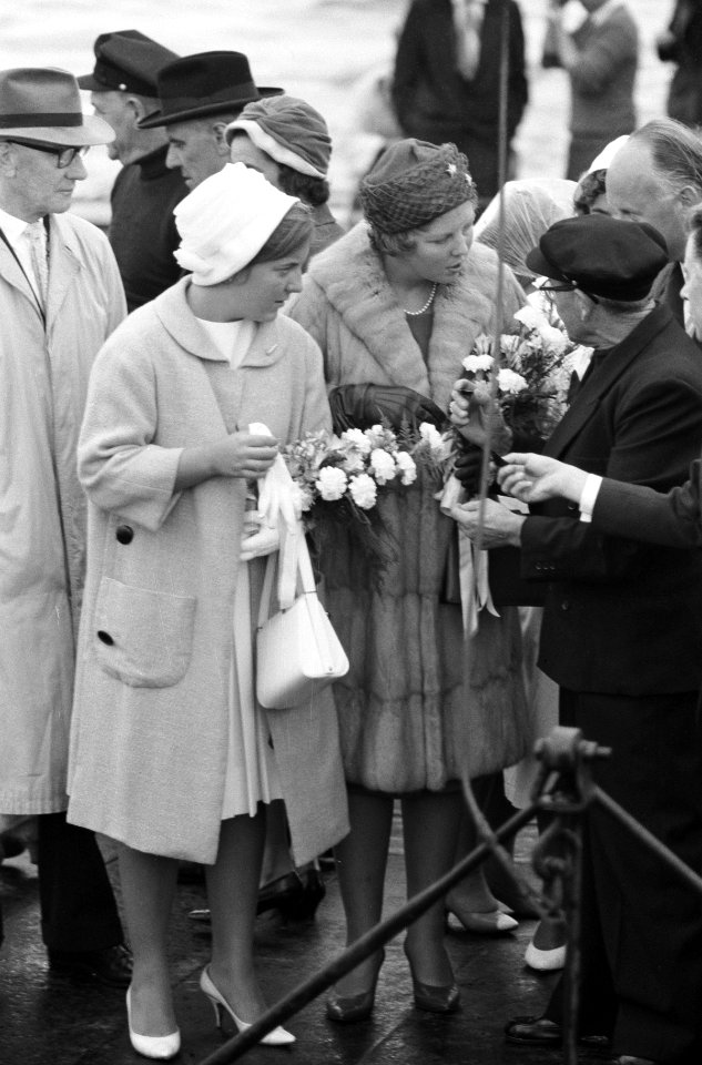 Oesterfeest in Ierseke Aan boord van de Beatrix, Bestanddeelnr 912-9053