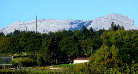 Ochandiano - Vista del monte Anboto 1