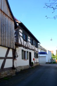 Ober-Rosbach, Querstraße 1 (1)