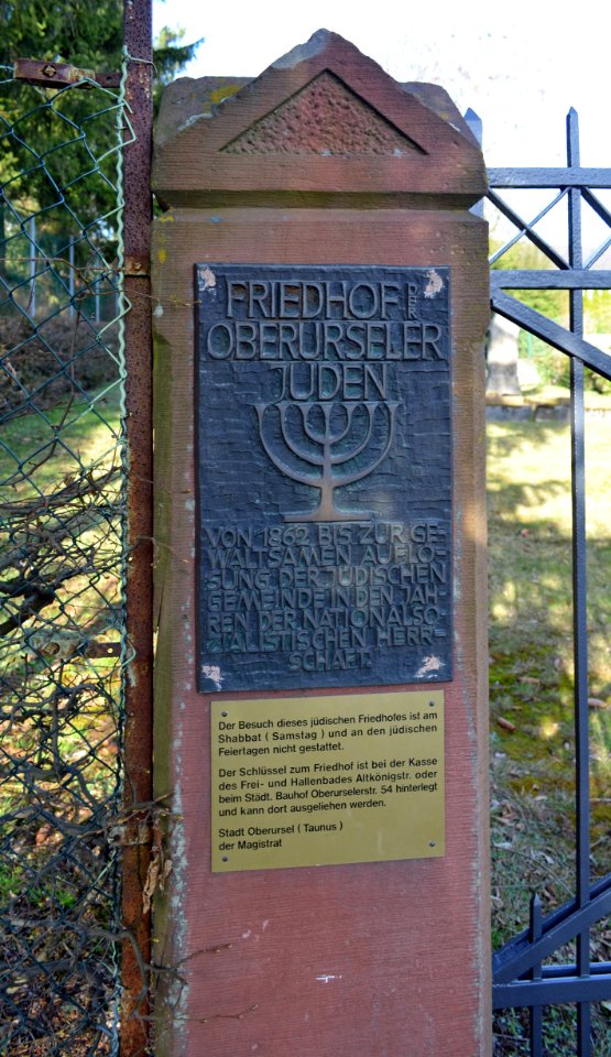 Oberursel, Jüdischer Friedhof, Tafel am Tor