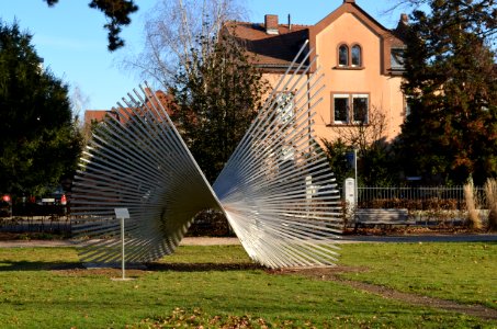 Oberursel, Adenauerallee, Ikarus (1)