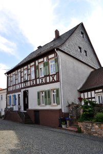 Oberursel, An der Burg 2-4