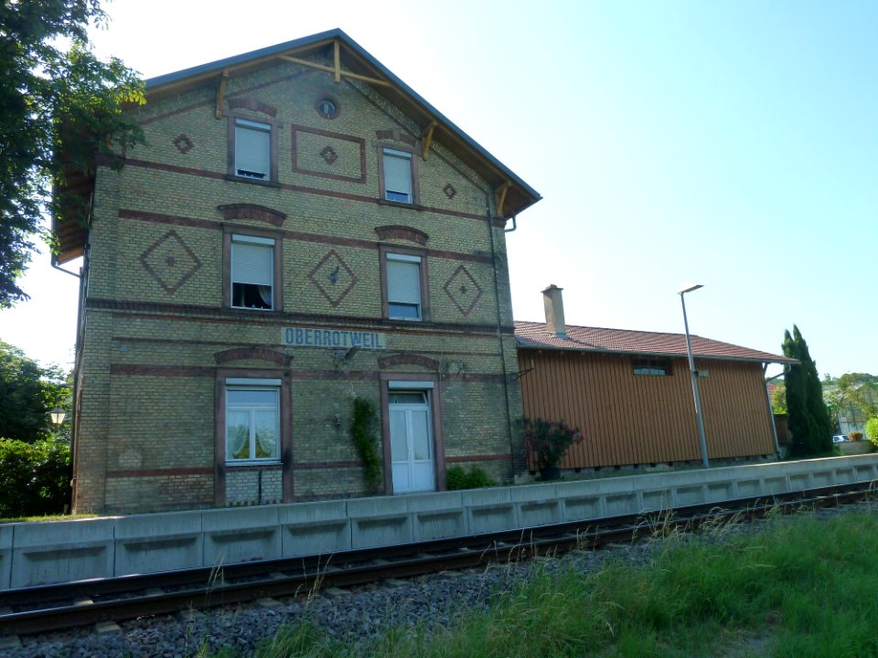 Oberrotweil-bahnhof