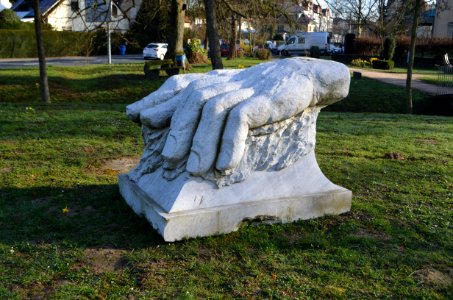 Oberursel, Rushmoor-Park, Chopins Hände