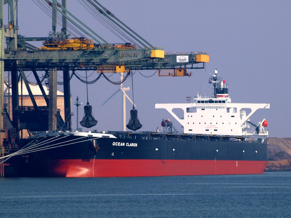Ocean Clarion p2 Port of Rotterdam 21March2009