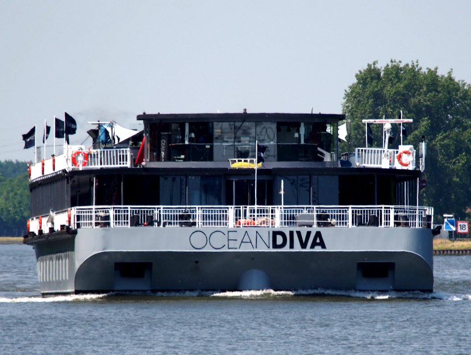 OceanDiva - ENI 02322031, Amsterdam-Rijn kanaal, pic1