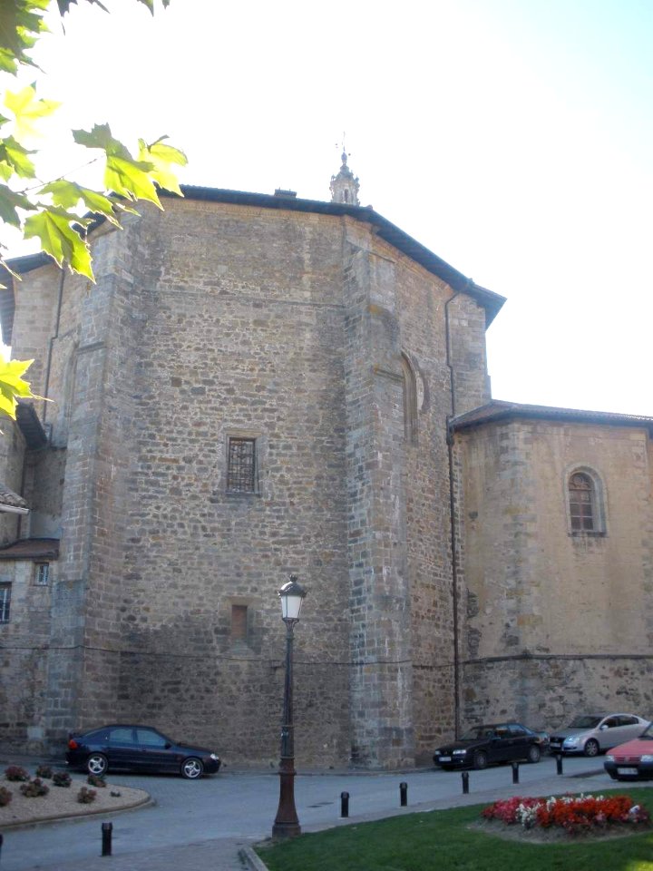 Ochandiano - Iglesia de Santa Marina 01