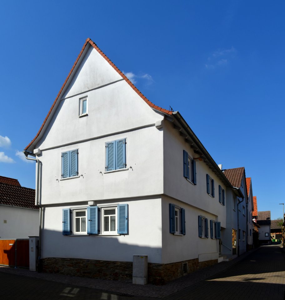 Ober-Rosbach, Hintergasse 1