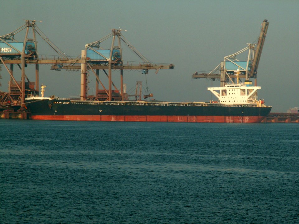 Ocean Queen - IMO 9368223, Port of Rotterdam, Holland 04-May-2006