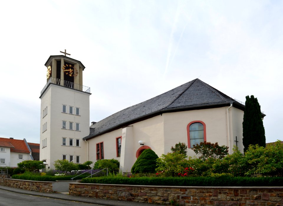 Oberstedten, Sankt Nikolaus-Kirche (1)