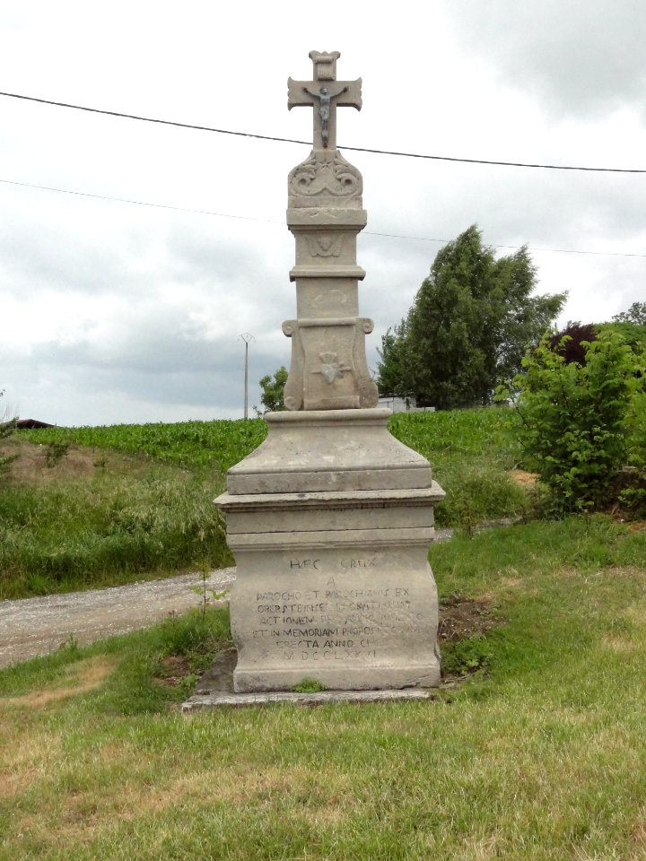 Oberstinzel (Moselle) croix de chemin A
