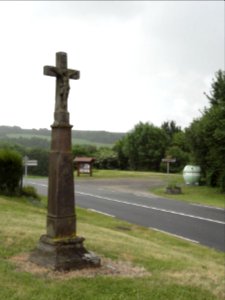 Oberstinzel (Moselle) croix de chemin B