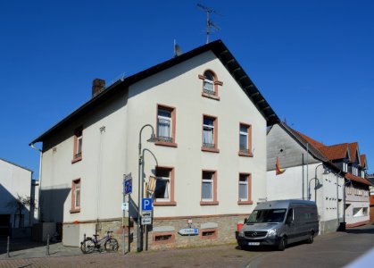 Ober-Rosbach, Friedberger Straße 4