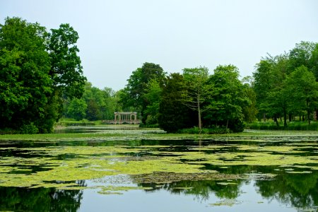 Octagon Lake with Palladian Bridge, Stowe - Buckinghamshire, England - DSC06870