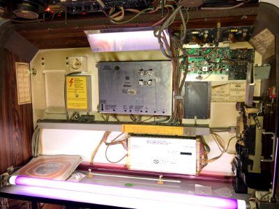 NSM Prestige 2 Jukebox innen
