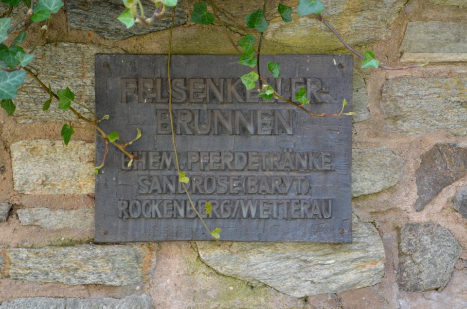 Oberursel, Felsenkeller-Brunnen, Tafel