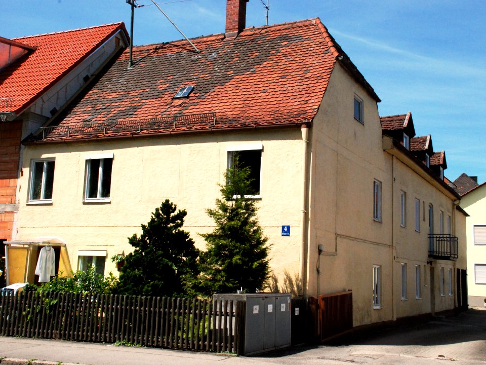 Oberschleißheim Dachauer Straße 4